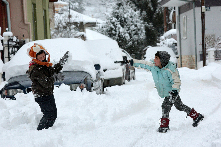 Φλώρινα: Κλειστά τα σχολεία λόγω χιονιά