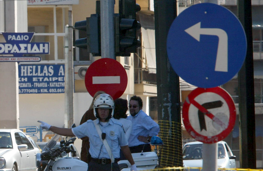 Κυκλοφοριακές ρυθμίσεις στη Λεωφόρο Αθηνών