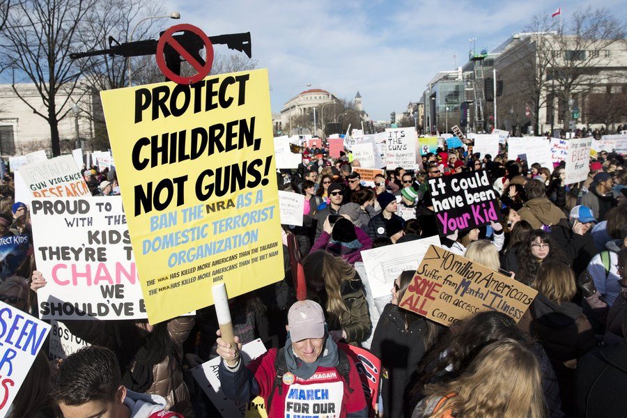 «Η Πορεία για τις Ζωές Μας»: Ιστορική διαμαρτυρία μαθητών και φοιτητών κατά της οπλοκατοχής στις ΗΠΑ [ΦΩΤΟ+ΒΙΝΤΕΟ]