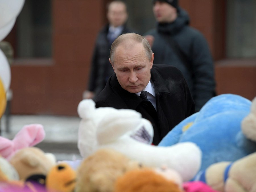 Ρωσία – Τραγωδία στο εμπορικό κέντρο: Εθνικό Πένθος και υποσχέσεις Πούτιν
