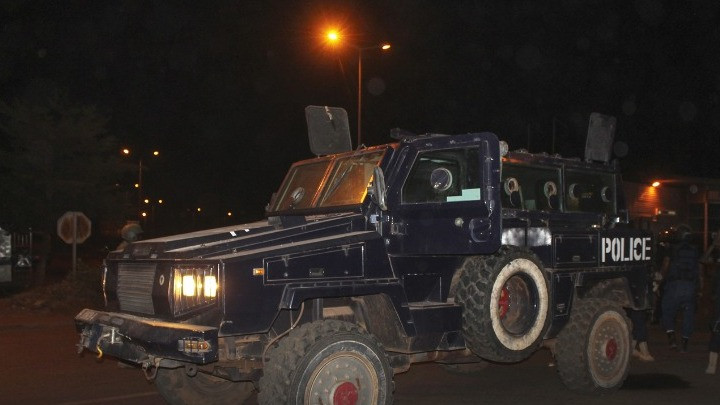 Επίθεση ενόπλων σε ξενοδοχείο στο Μαλί – Δύο νεκροί