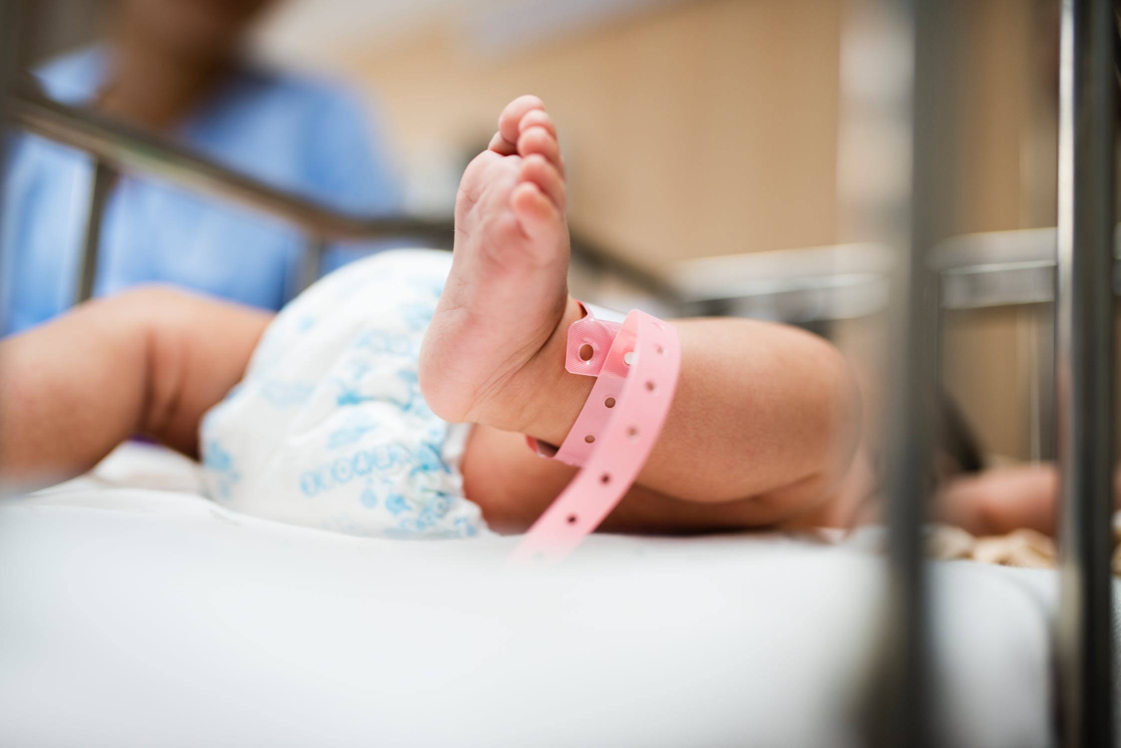 Μωρά που γεννιούνται μετά το θάνατο των γονιών τους – Ιατρικό «θαύμα» ή ηθικό δίλημμα