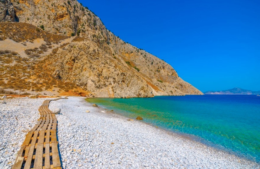 Τέσσερις ελληνικές παραλίες στις 25 καλύτερες της Ευρώπης για το 2018 [ΦΩΤΟ+ΒΙΝΤΕΟ]