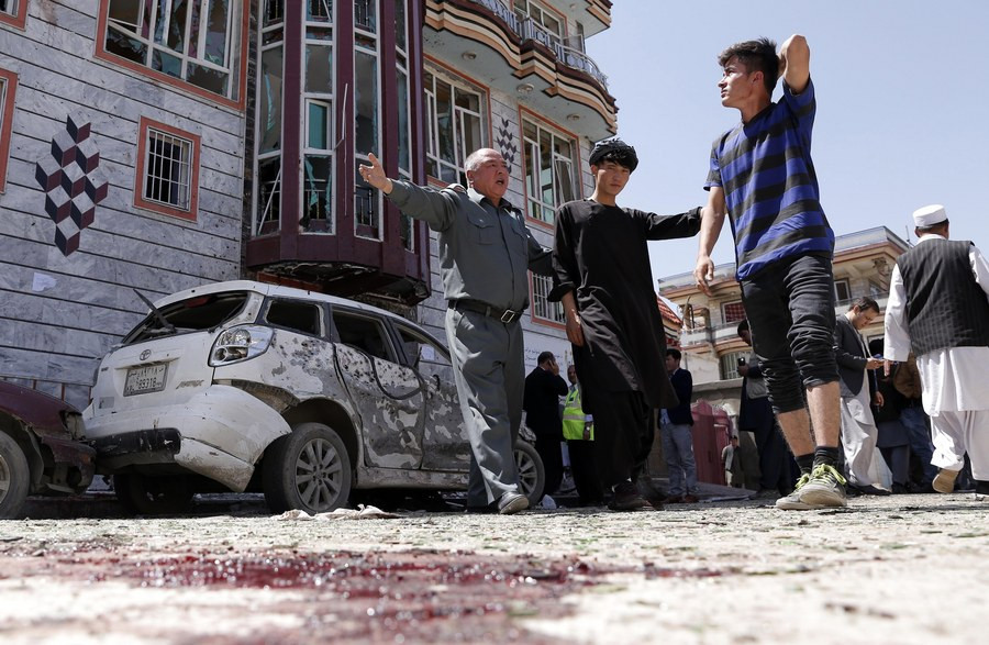 Αφγανιστάν: 60 νεκροί και 120 τραυματίες από επίθεση βομβιστή-καμικάζι