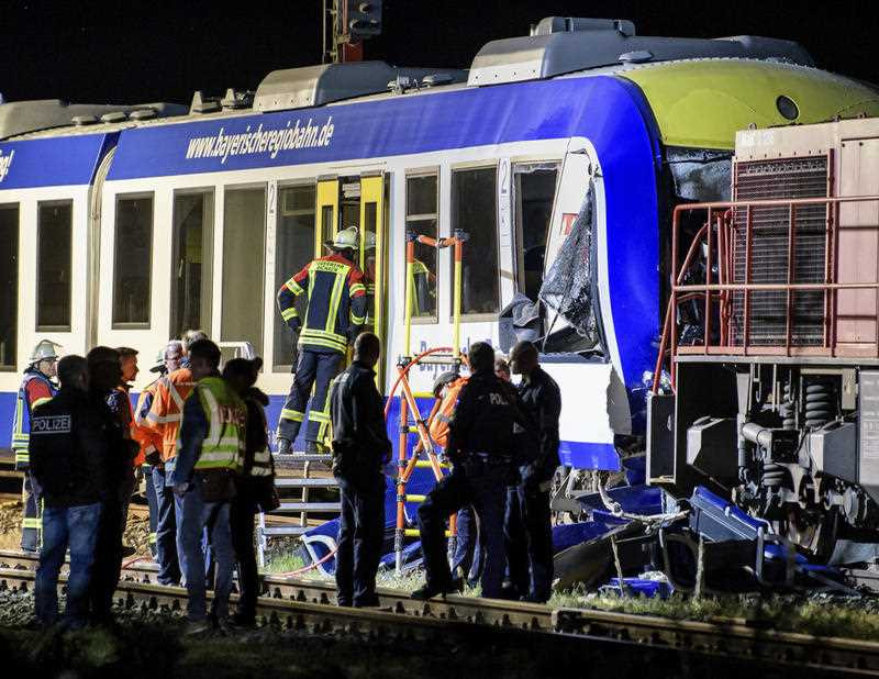 Τέσσερις νεκροί και τραυματίες σε δύο σιδηροδρομικά δυστυχήματα στη Βαυαρία