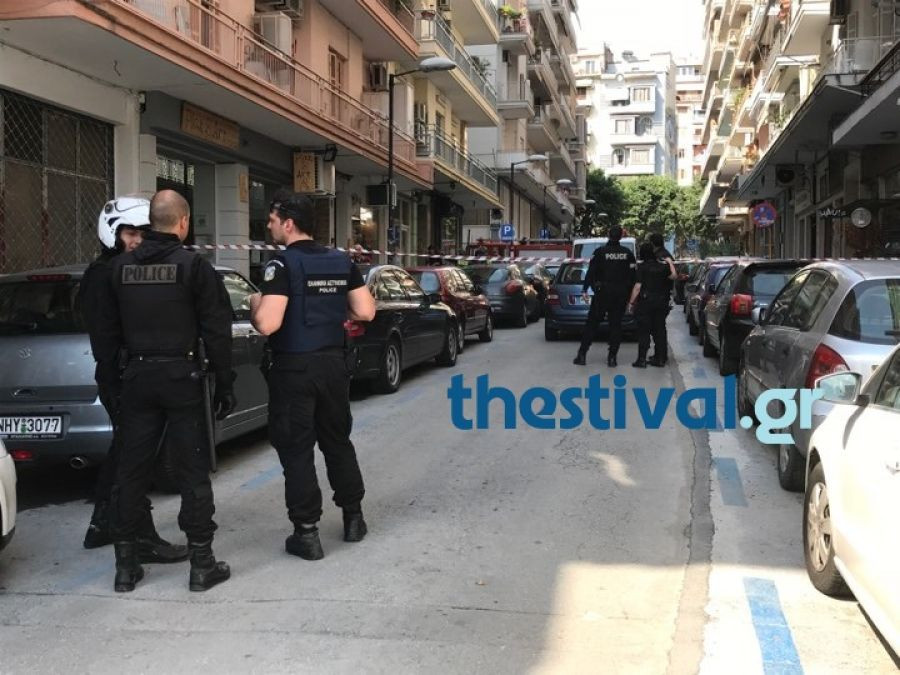 Εντοπίστηκαν πέντε χειροβομβίδες σε σπίτι στο κέντρο της Θεσσαλονίκης
