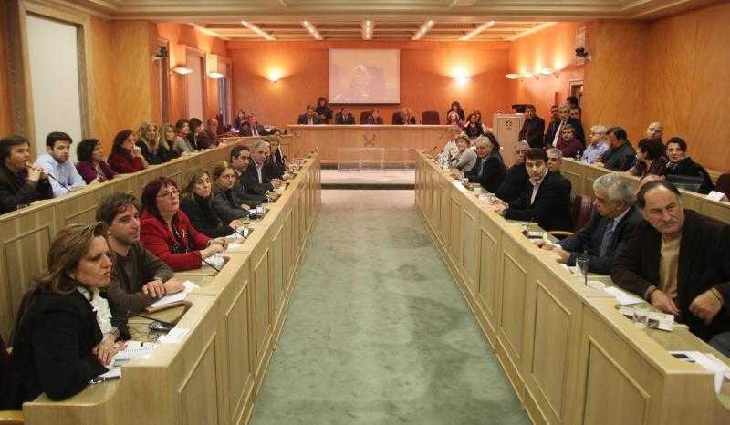Στο πλευρό του Γ. Μπουτάρη το Δημοτικό Συμβούλιο της Αθήνας
