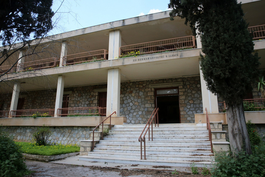 Σκάνδαλο εκατομμυρίων ευρώ στο Γηροκομείο Αθηνών: Ακίνητα «δώρο» στους πολιτικούς