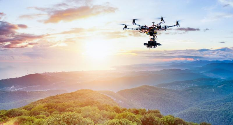 Το πρώτο drone που μεταφέρει μετεωρολογικό σύστημα για να καταγράφει τον καιρό