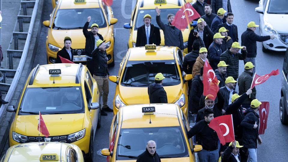 Τέλος η Uber από την Κωνσταντινούπολη