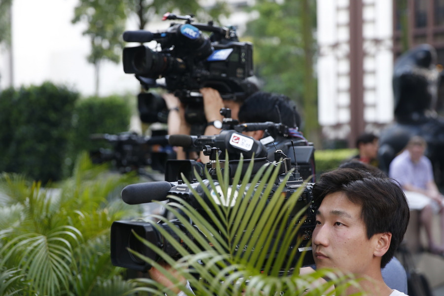 Απέλαση δημοσιογράφων από τη Σιγκαπούρη στο φόντο της συνάντησης Κιμ – Τραμπ