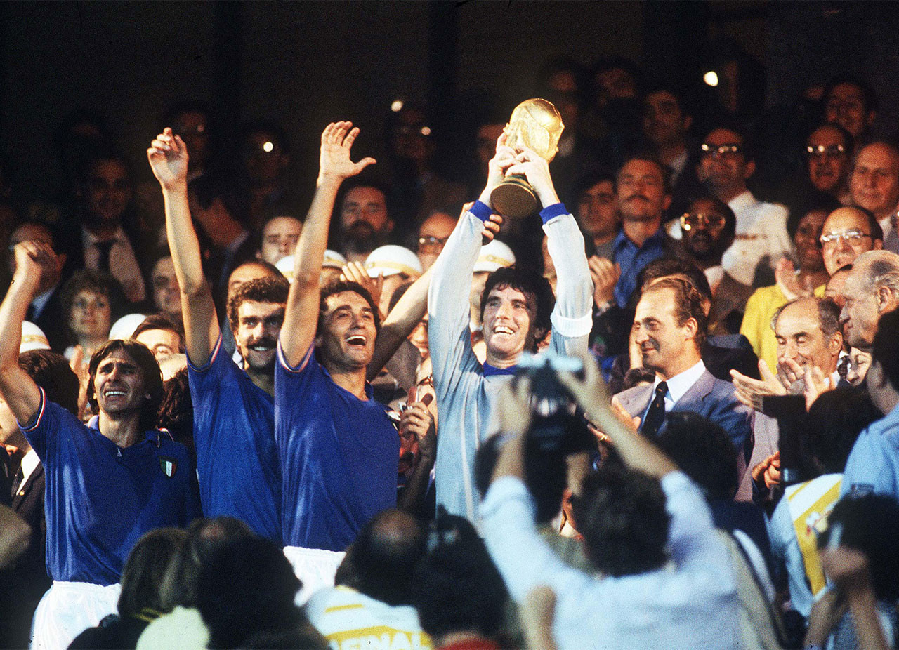 Παγκόσμιο Κύπελλο 1982: Ο Ρόσι και η παρέα του χαρίζουν το τρίτο στην Ιταλία