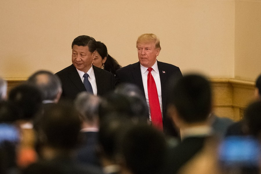 Το Πεκίνο απειλεί Τραμπ: Στην Κίνα δεν γυρίζουμε μάγουλο… απαντάμε με γροθιά
