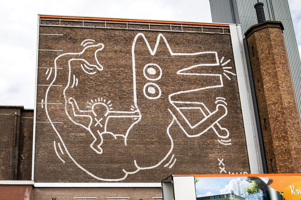 Μια τοιχογραφία του Keith Haring αποκαλύπτεται 30 χρόνια μετά τη δημιουργία της