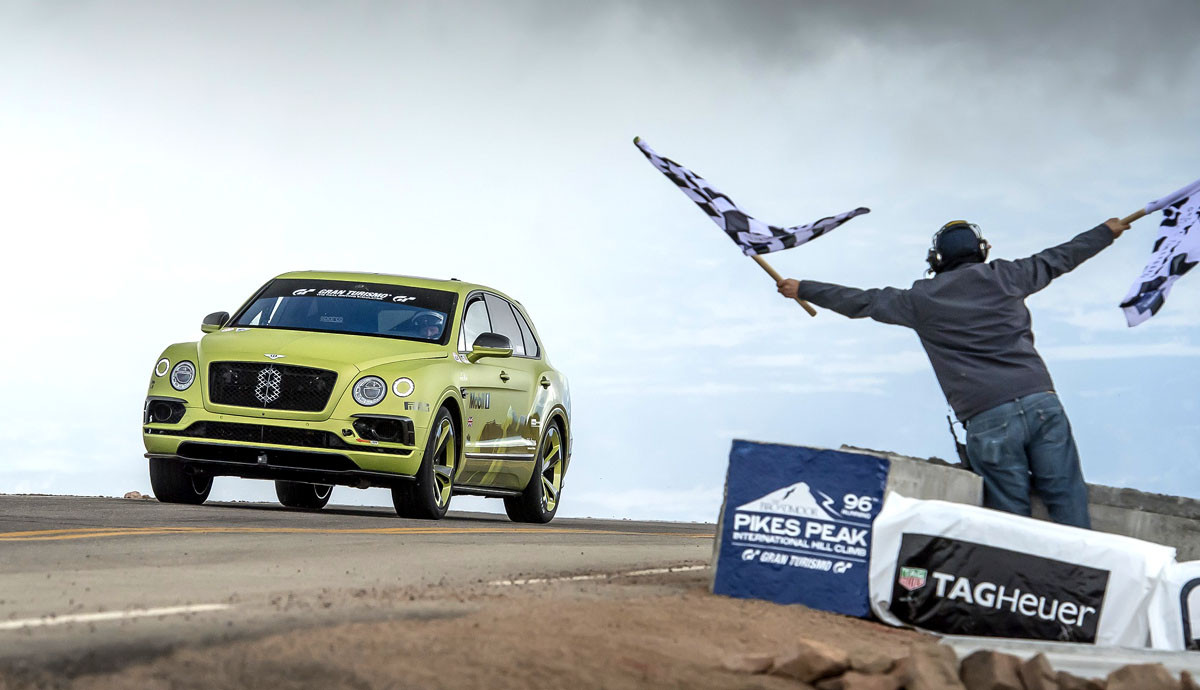 Η Bentley Bentayga καταρρίπτει το ρεκόρ SUV στο Pikes Peak
