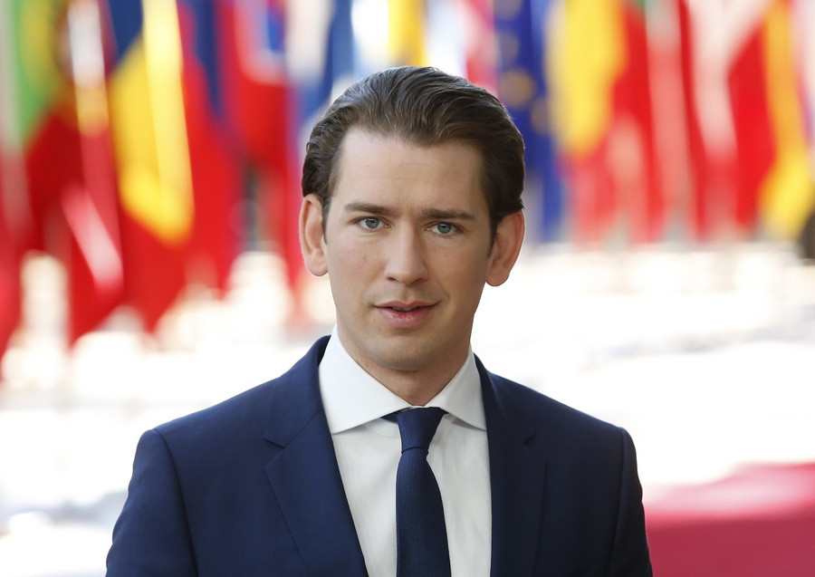 Κουρτς: Η Αυστρία δεν θέλει να συμμετάσχει στην κατανομή προσφύγων