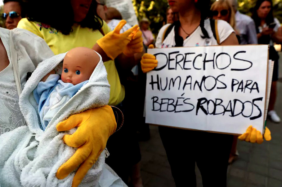 Τα «κλεμμένα μωρά» της Ισπανίας