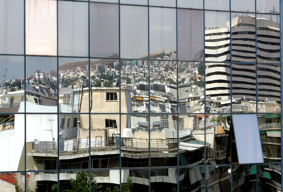 Η επέλαση της Airbnb ξεσπιτώνει τους μόνιμους κατοίκους της Αθήνας