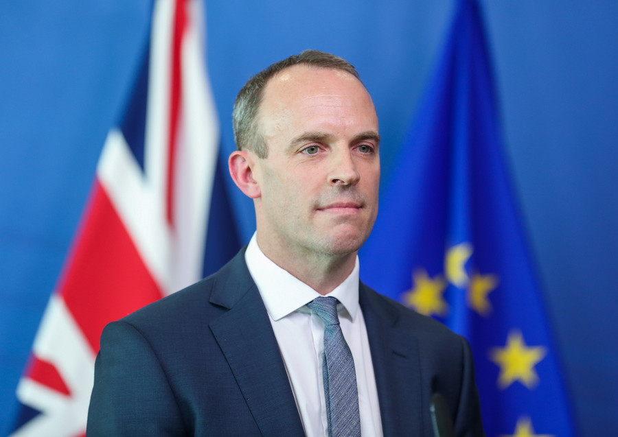 «Η Βρετανία δεν θα πληρώσει τον λογαριασμό του Brexit χωρίς μια εμπορική συμφωνία με την ΕΕ»