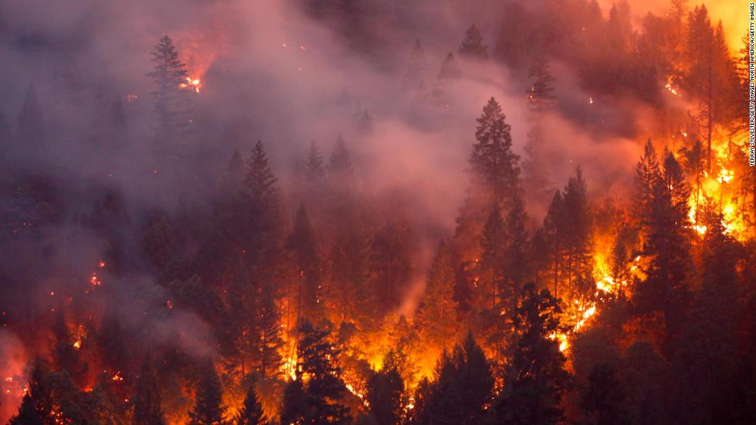 Καλιφόρνια: 17 πυρκαγιές σε εξέλιξη – Ανεβαίνει ο αριθμός των νεκρών