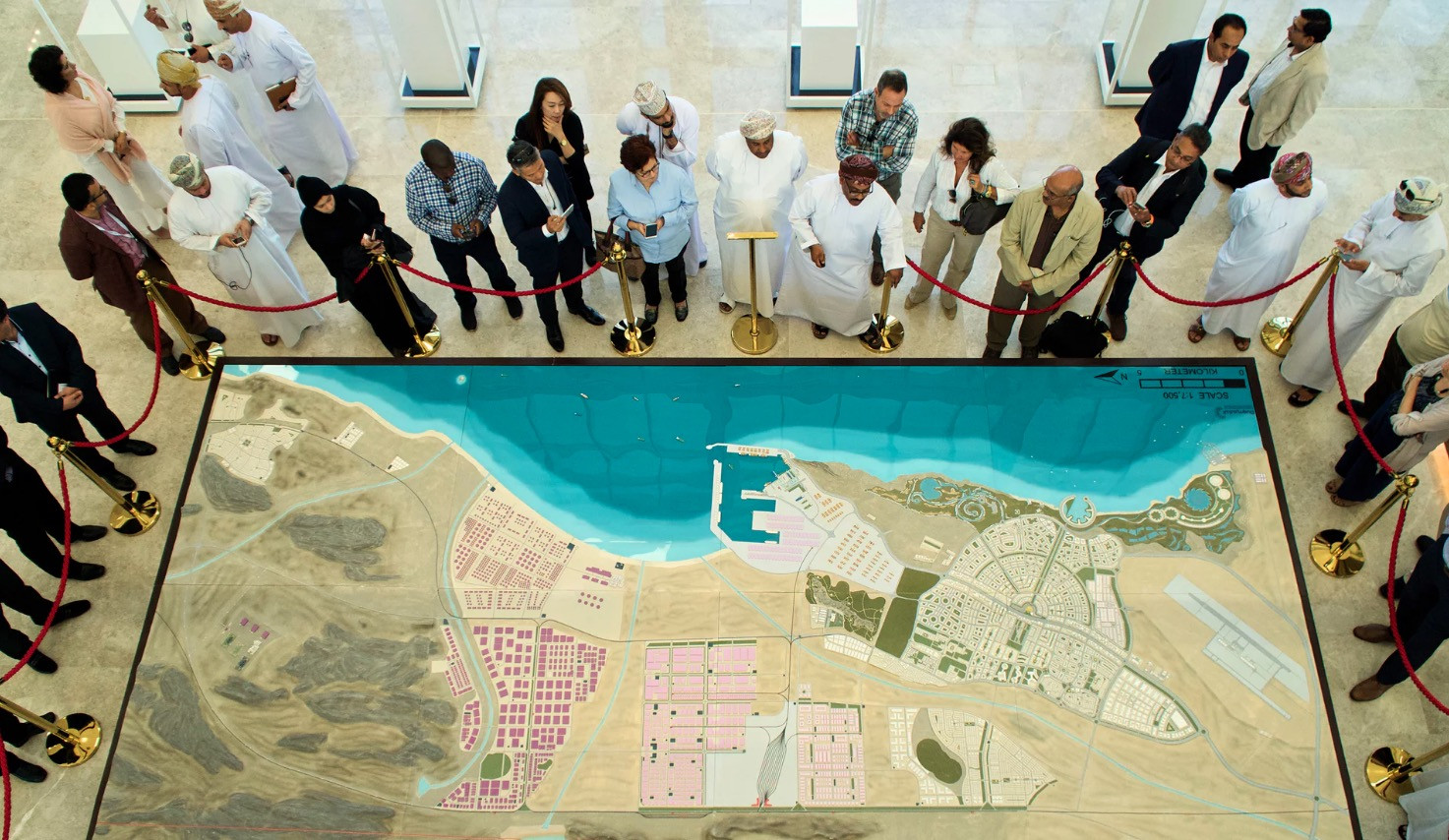 Duqm: Μια πόλη που αναδύεται μέσα από την άμμο