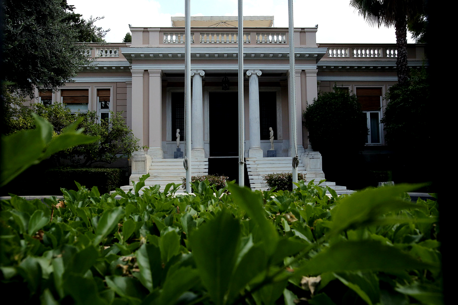 Μήνας ανασχηματισμού ο Αύγουστος