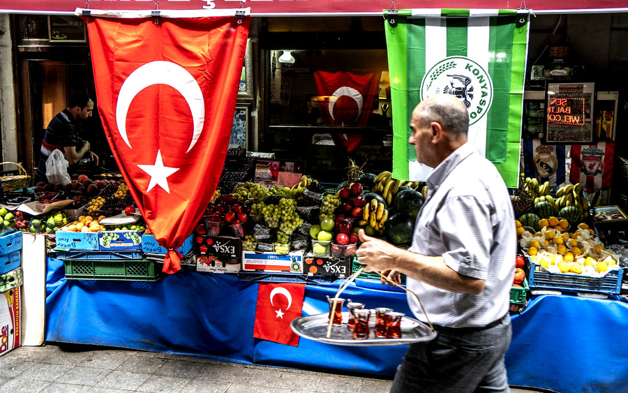 Ο «τσαμπουκάς» του Ερντογάν και το «μπουγιουρντί» στους Τούρκους
