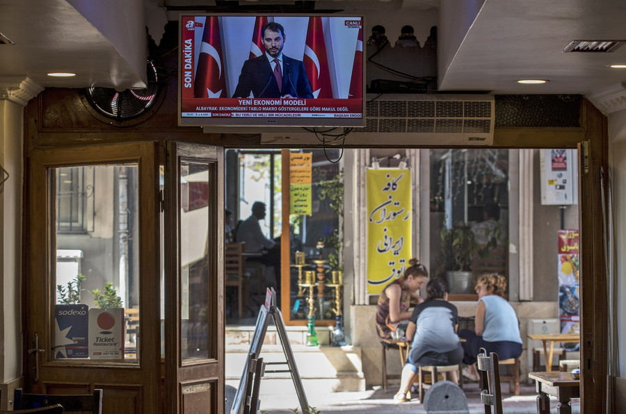 Πρόγραμμα λιτότητας χωρίς ΔΝΤ και capital controls στην Τουρκία