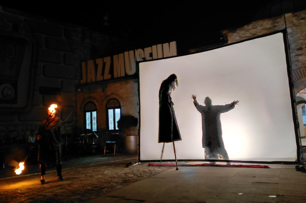 Καζαντζάκης στην Πολωνία με την «Ασκητική» από το θέατρο ΟΜΜΑ Στούντιο
