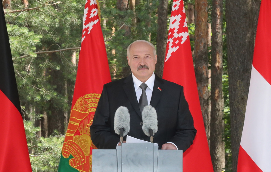 Λευκορωσία: Ο πρόεδρος έδιωξε τον πρωθυπουργό, τρεις αντιπροέδρους και δυο υπουργούς