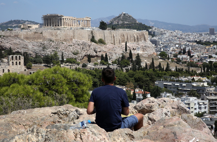 Η μεγάλη έξοδος