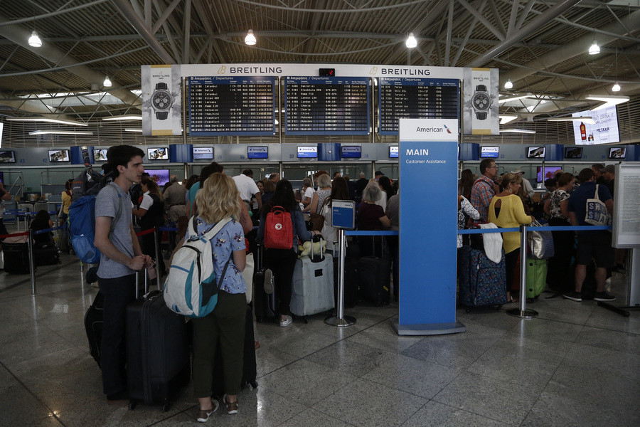 Σημαντική αύξηση στα ελληνικά αεροδρόμια