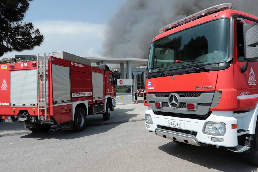 Έσβησε η φωτιά στο εργοστάσιο ανακύκλωσης μπαταριών στην Κομοτηνή