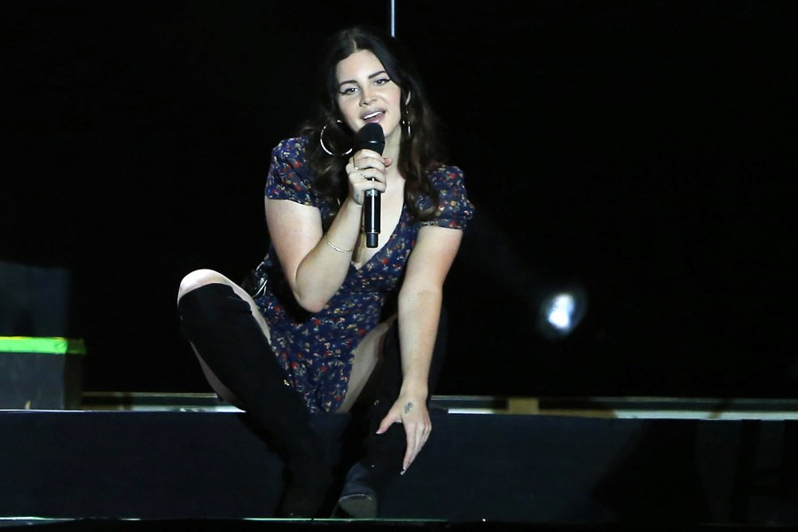Δε συμμετέχει η Lana del Rey μετά το κύμα αντιδράσεων σε μουσικό φεστιβάλ στο Ισραήλ