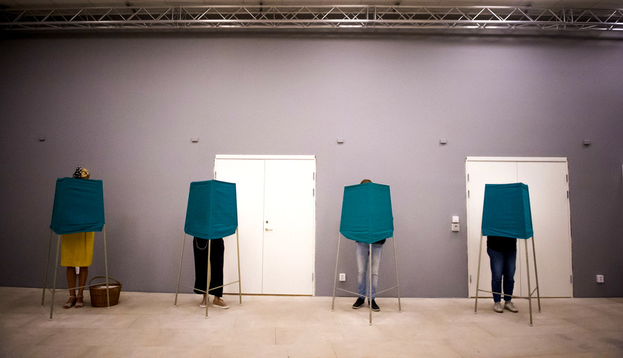 Σουηδικές Εκλογές: «Θρίλερ» για συμμαχίες και κόμματα δείχνουν τα exit polls