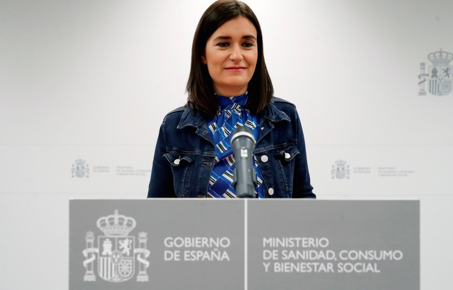 Παραιτήθηκε η υπουργός Υγείας της Ισπανίας μετά από καταγγελίες για παρατυπίες στο μεταπτυχιακό της