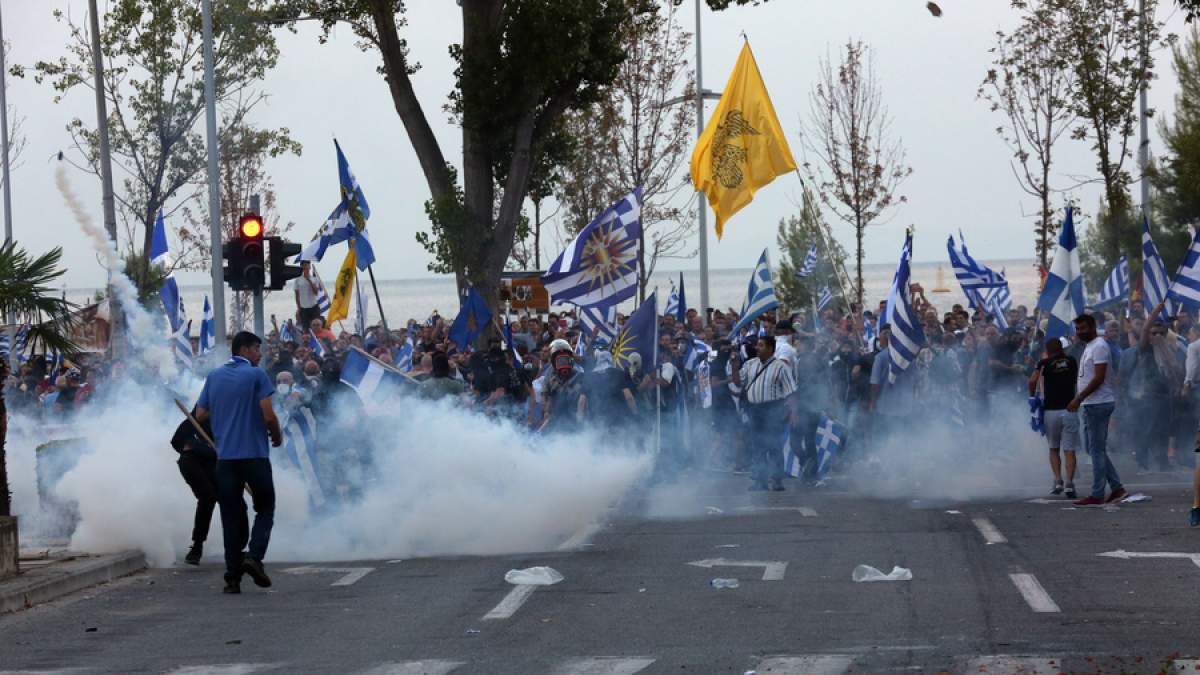 Από τις πολλές μυριάδες στις λιγοστές χιλιάδες