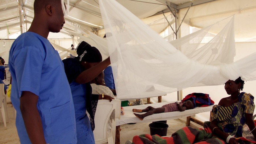 Θερίζει η χολέρα στην Νιγηρία – Τουλάχιστον 100 νεκροί