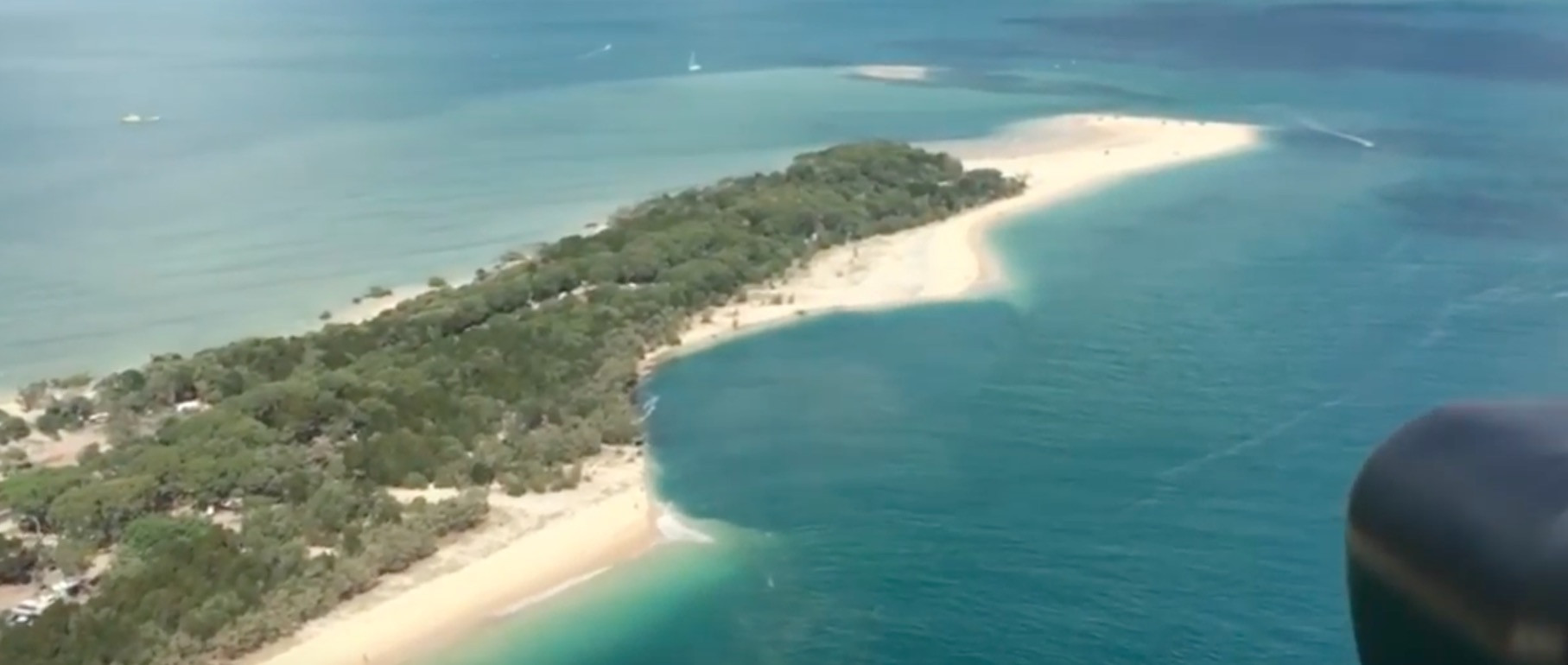 Μια τρύπα «κατάπιε» παραλία στην Αυστραλία [Βίντεο]