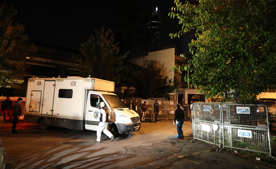Υπόθεση Κασόγκι: Οχτάωρο «έκλεισαν» οι Τούρκοι αστυνομικοί στο προξενείο της Σαουδικής Αραβίας
