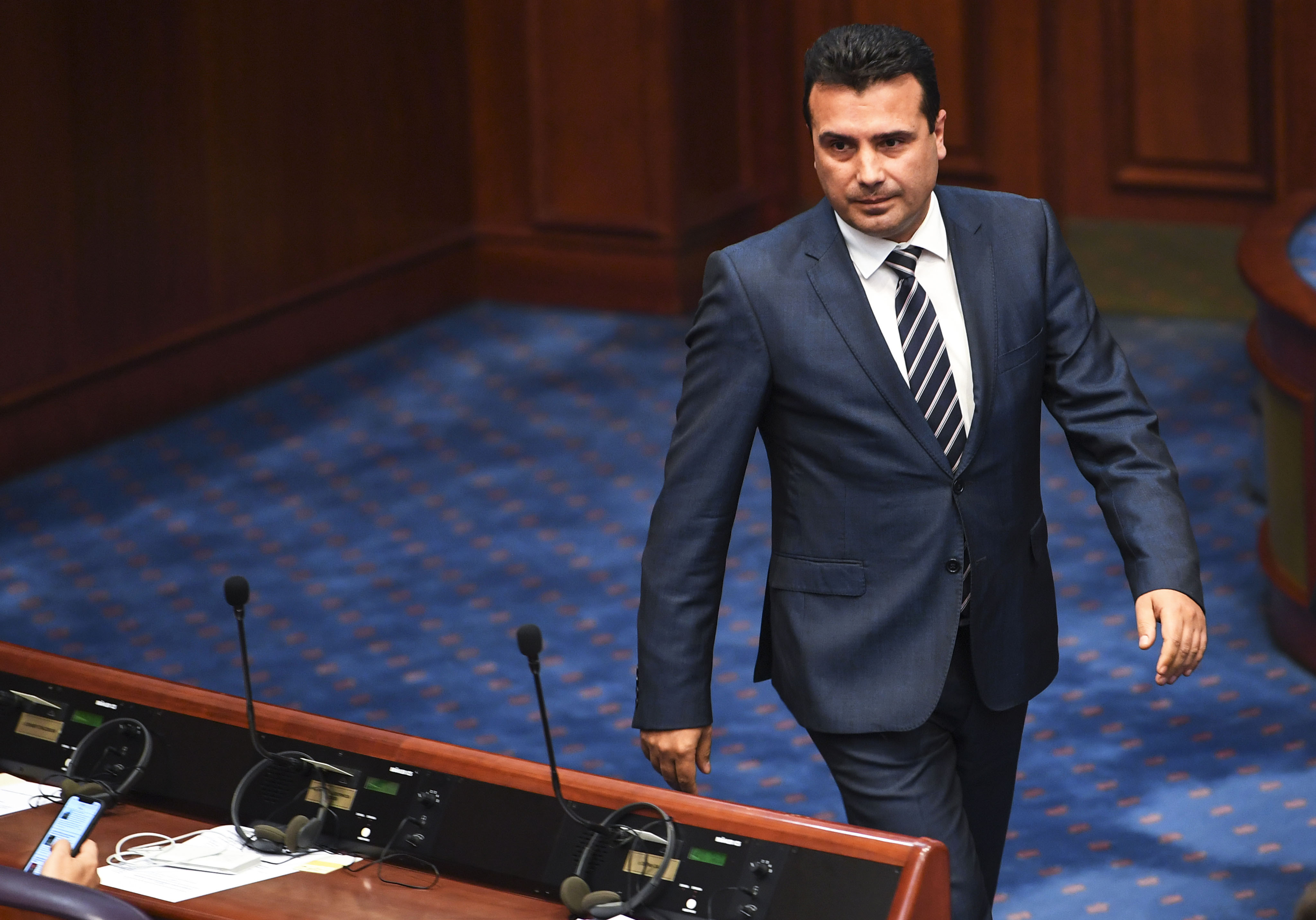 Ο Ζάεφ πέρασε το πρώτο «τεστ» για τη συνταγματική αναθεώρηση με 80 βουλευτές