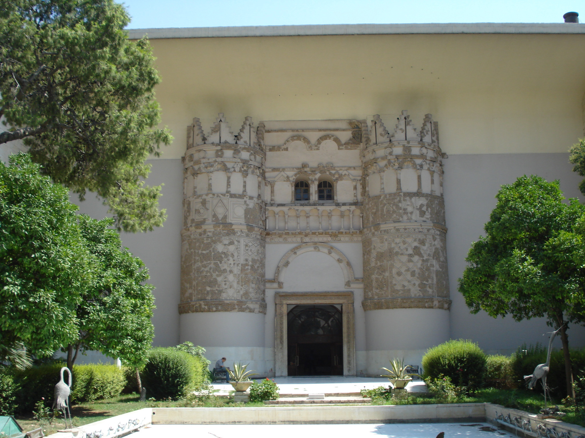 Το Εθνικό Μουσείο της Συρίας άνοιξε τις πύλες μετά από 7 χρόνια πολέμου