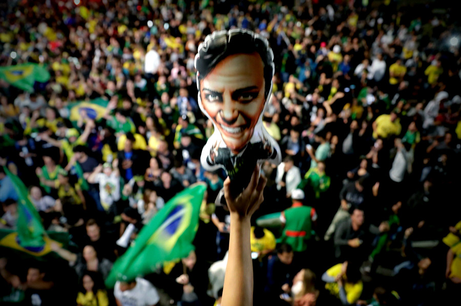 Ο ακροδεξιός Μπολσονάρο είναι ο νέος πρόεδρος της Βραζιλίας