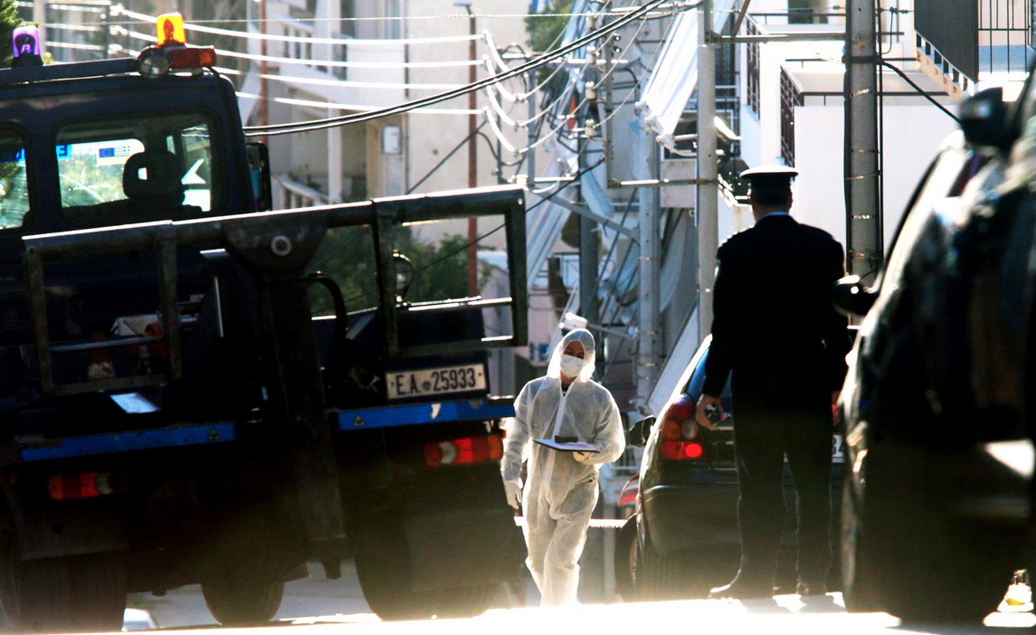 Βόμβα έξω από το σπίτι του αντιεισαγγελέα Ισίδωρου Ντογιάκου