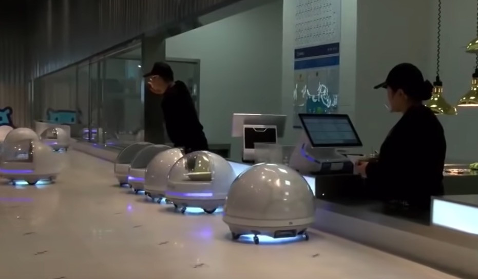 Σε αυτό το εστιατόριο θα σας σερβίρουν… ρομπότ [ΒΙΝΤΕΟ]