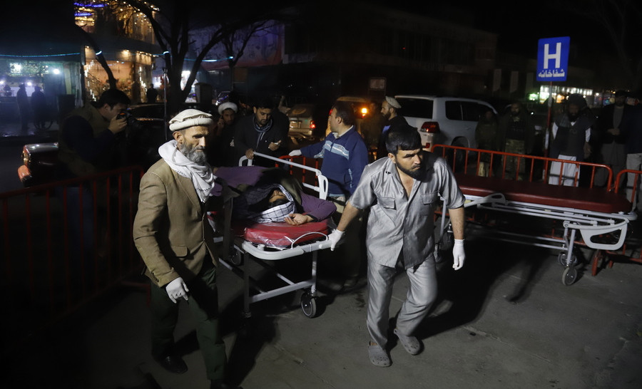 Toυλάχιστον 50 νεκροί σε έκρηξη στην Καμπούλ