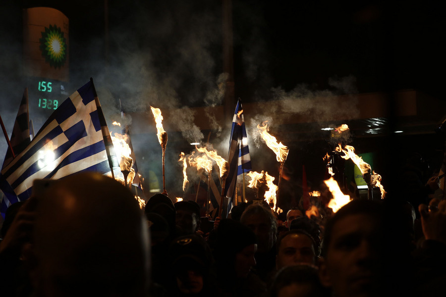 Guardian: Πώς η Κρήτη έδιωξε τη Χρυσή Αυγή