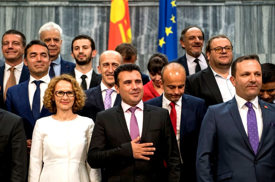 ΠΓΔΜ: Τροπολογίες ακυρώνουν τον ισχυρισμό περί παράδοσης «μακεδονικής εθνότητας»