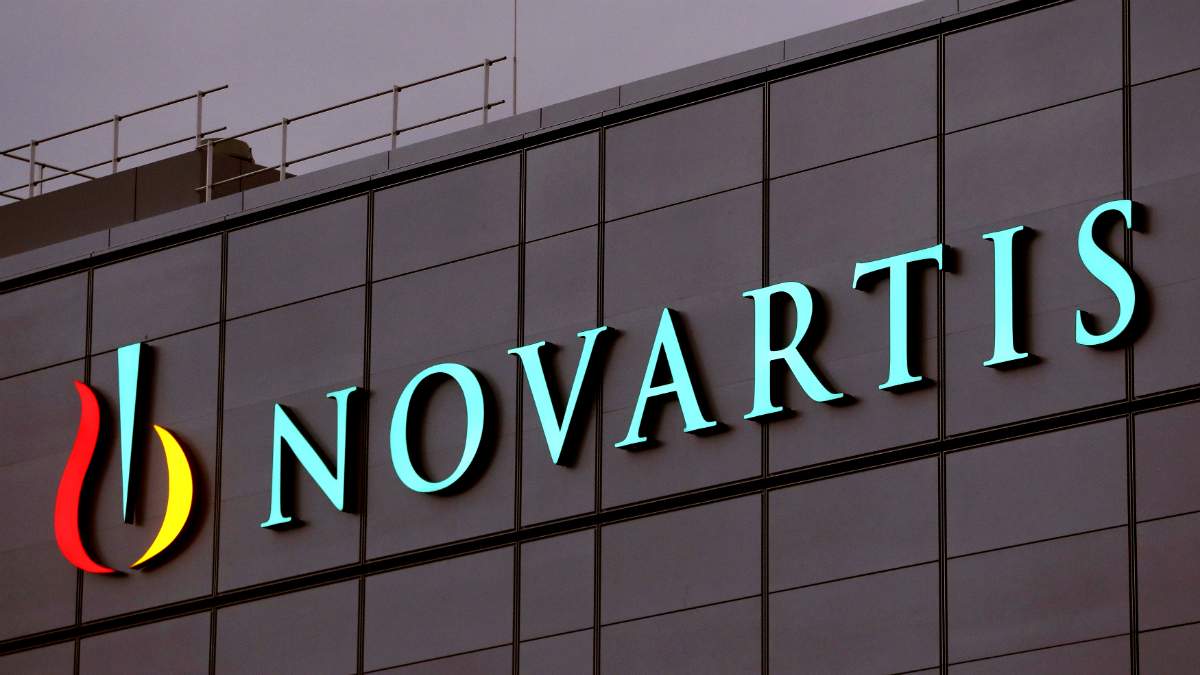 Η Novartis πυρπολεί το πολιτικό σκηνικό