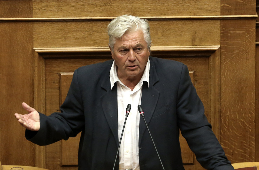 Παπαχριστόπουλος: Τέσσερις βουλευτές των ΑΝΕΛ θα δώσουν ψήφο εμπιστοσύνης